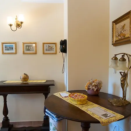 לינה וארוחת בוקר Myosotis *