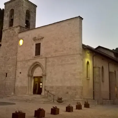 לינה וארוחת בוקר Myosotis