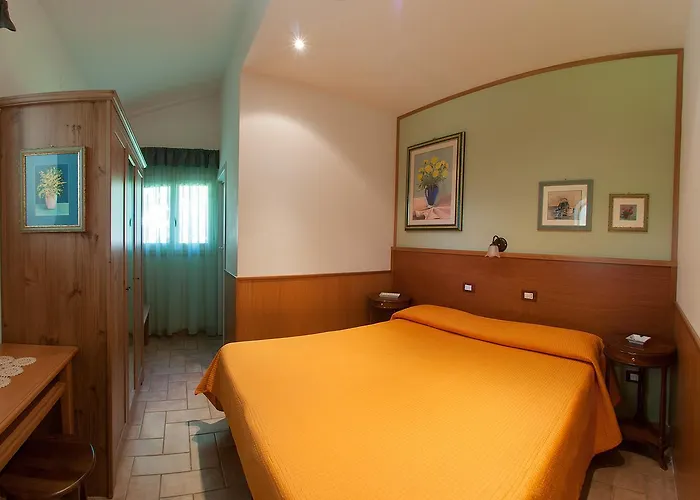 Myosotis * Пескассероли